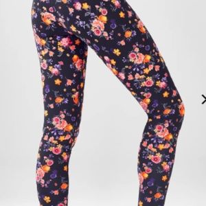 Fabletics Salar Powerhold Leggings *new in bag!